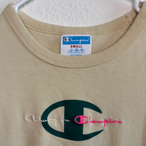 Champion Shirt - Picture 2 of 4